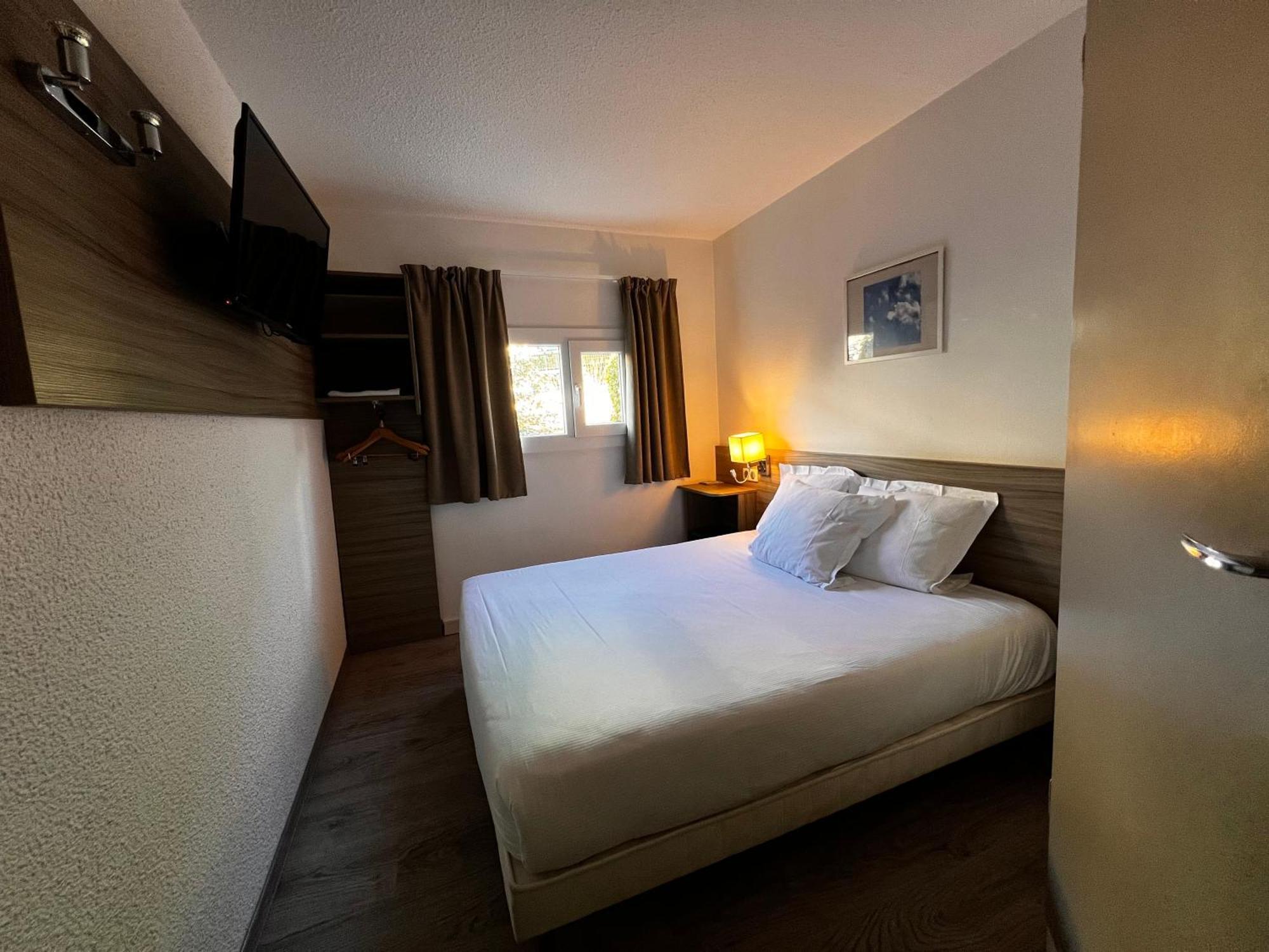 Contact Hotel Marseille Aubagne La Penne-sur-Huveaune Exterior foto